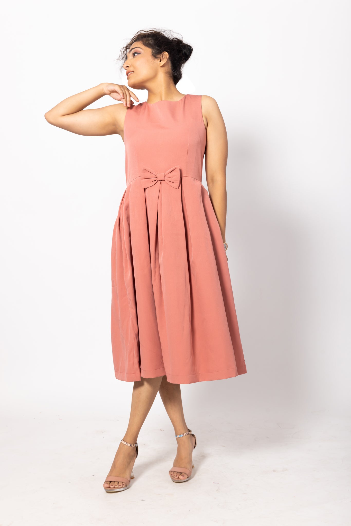 Blush Pink Box Pleated Sleeveless Dress with a Bow